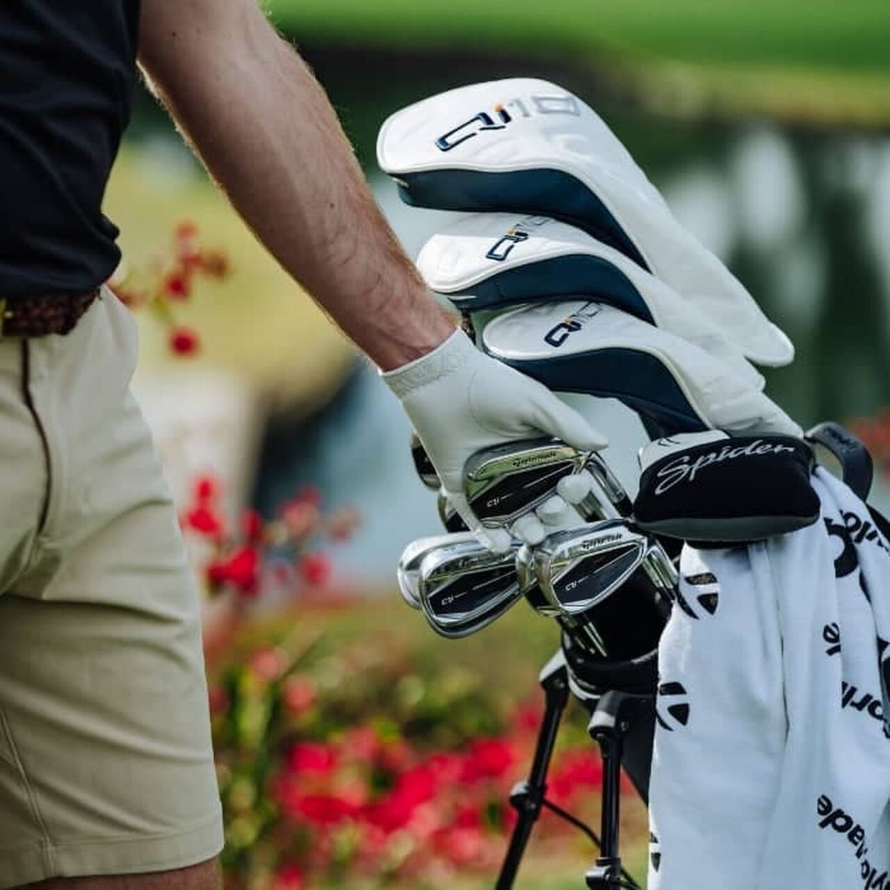 Qi Golf Irons TaylorMade